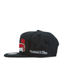 Bulls 1996 Champions Wave Snapback