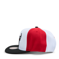 Bulls On The Block Snapback