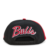 Bulls Rear Script Deadstock