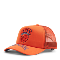 Knicks Puff The Magic Trucker HWC