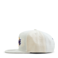 Cut Away Snapback Off