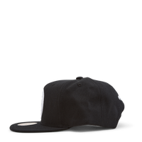 Pistons Top Spot Snapback HWC