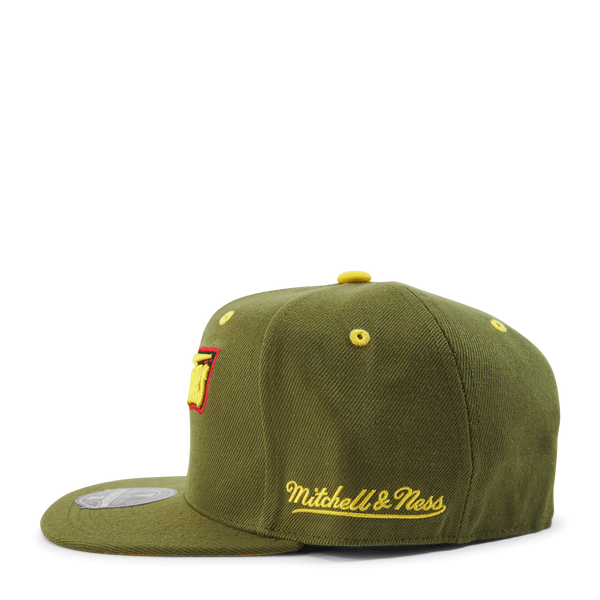Dusty Fitted HWC