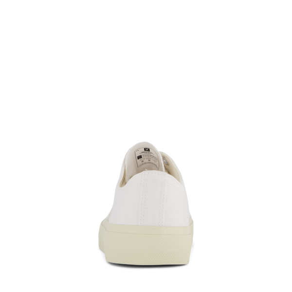 Wata Ii Low Canvas White Pierre