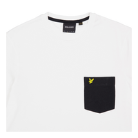 Lyle & Scott Contrast Pocket T-shirt W104