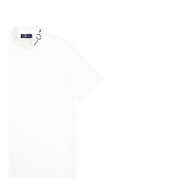 Fred Perry Branded Collar Tee 129