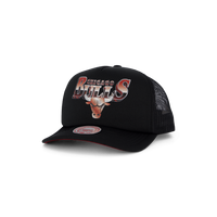 Bulls Rock On Trucker