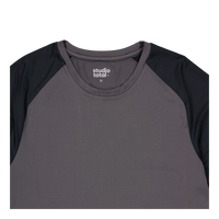 Raglan T-shirt