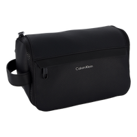Calvin Klein Must Washbag W/hanger Ck