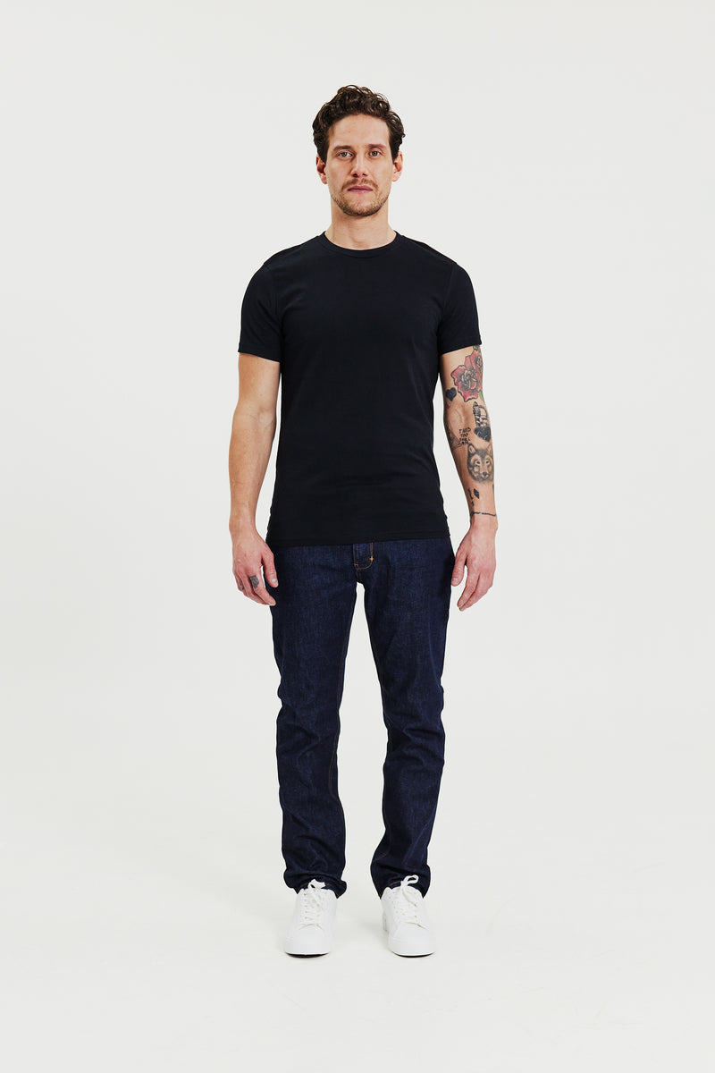 Crew-Neck Regular Black