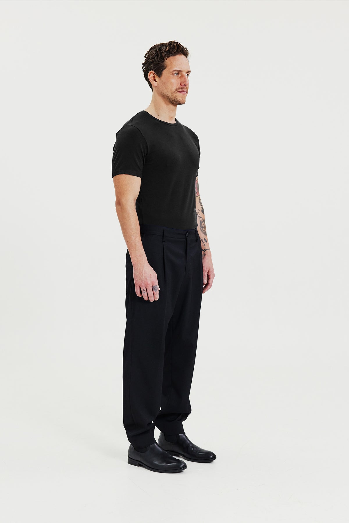 Crew-Neck Tencel Black