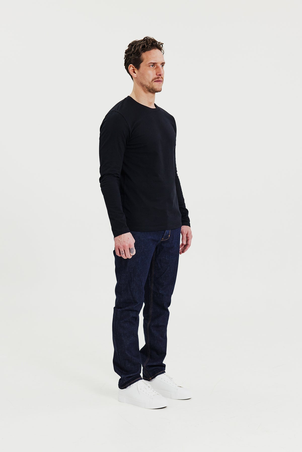 Long Sleeve Regular Black