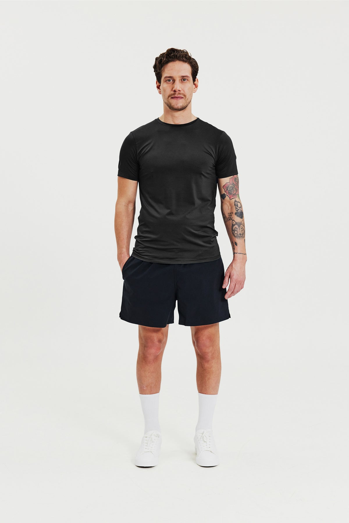Crew-Neck Active Black