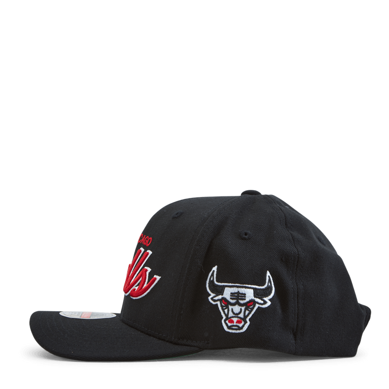 Bulls Foundation Script Stretch Snapback