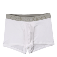 Trunk White