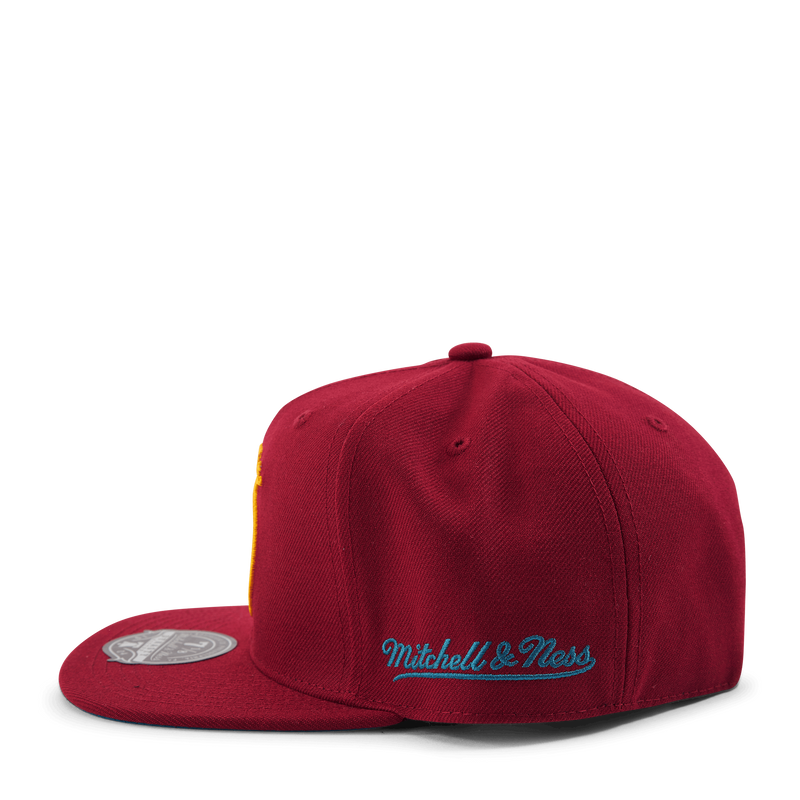 Northern Lights Fitted HWC Cardinal