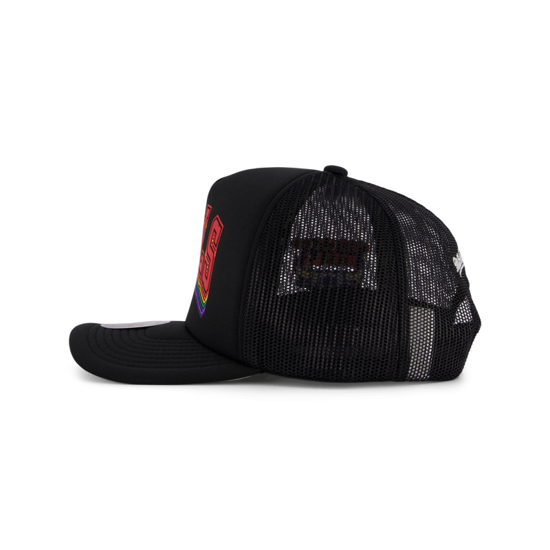 Bulls Trucker