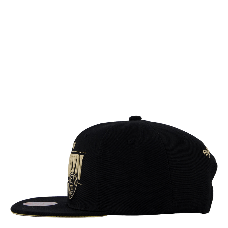 With Love Snapback Black
