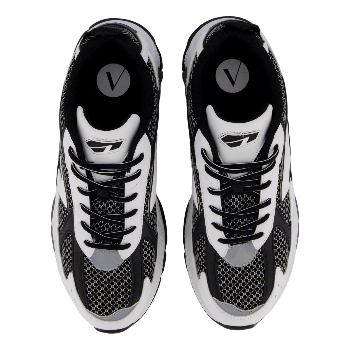 Forma Runner White Black