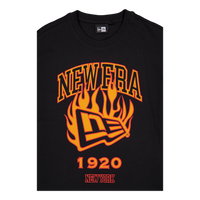 New Era Flag Flame Black Oversized T-Shirt