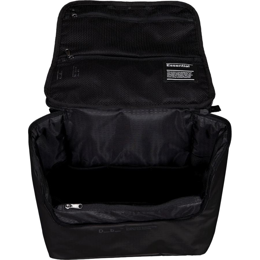 Essential Washbag M Black Out