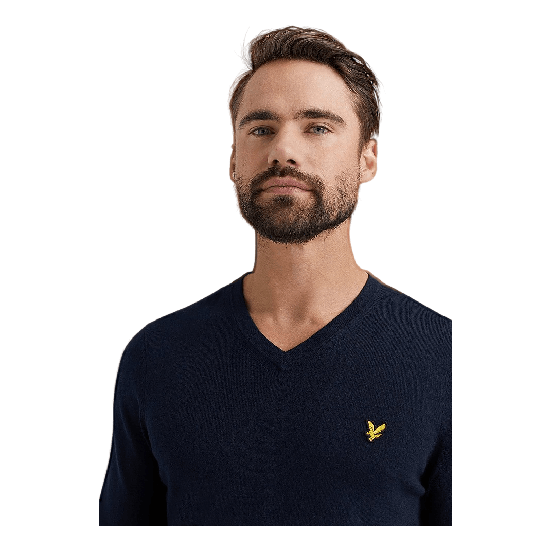 Lyle and scott 2025 v neck lambswool jumper