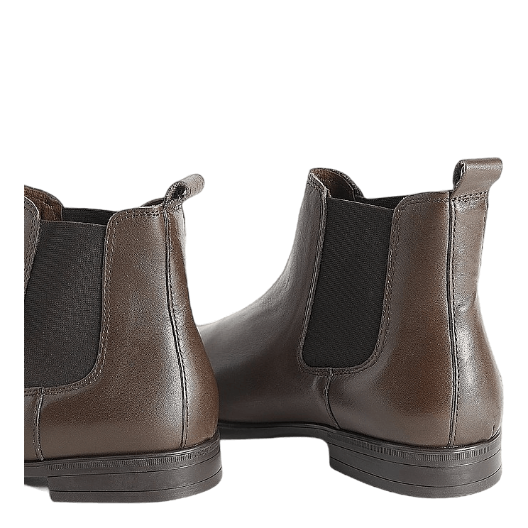 Chelsea on sale boots cleaner