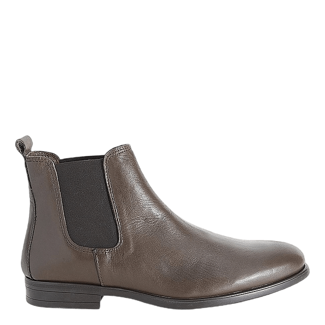 How to clean leather 2025 chelsea boots