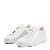 Joree Lightweight Sneaker