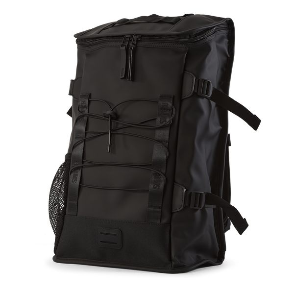 Rains Trail Mountaineer Bag 01